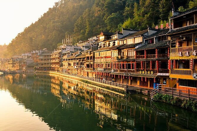 1 Day Avatar Mountain & Fores Park Group Tour with VIP Access - Yuanjiajie and the mountains linked with Avatar