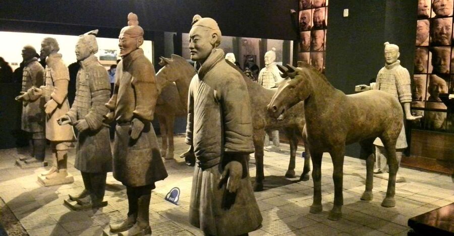 1 Day Beijing to Xi'an Terracotta Warriors Tour by Air - Why flying makes this Xian trip possible