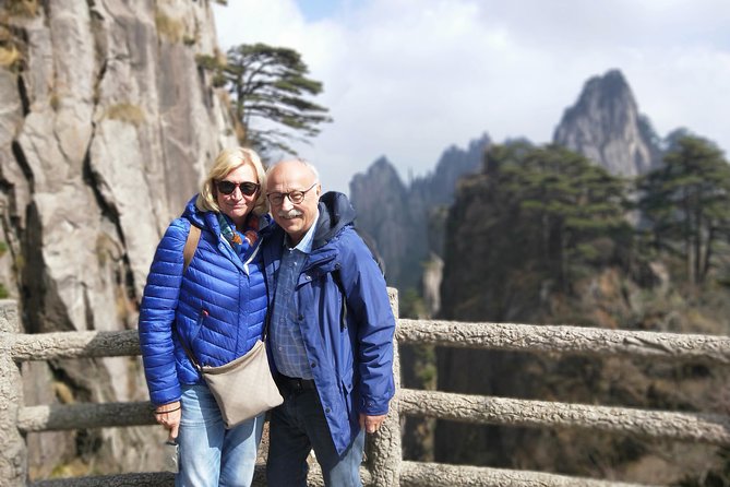 1-Day Mt. Huangshan Tour with Optional Hongcun & Xidi Village - Shixin Peak and Huangshan’s granite forms