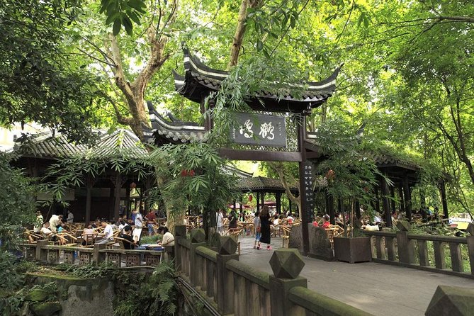 1-Day Panda Breeding Center plus Chengdu City Tour - Starting early at the Panda Breeding Center