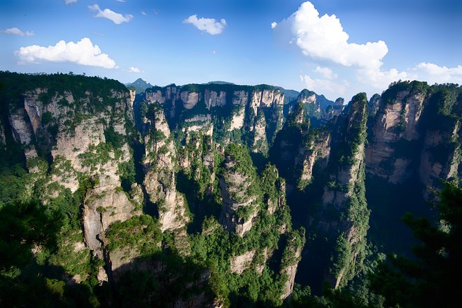 1-Day Private Tour to Zhangjiajie Forest Park & Avatar Mountain - Crowds, clouds, and the limits of one day