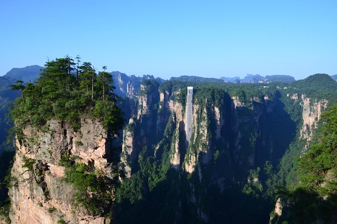 1-Day Private Tour to Zhangjiajie Forest Park & Avatar Mountain - The $175.77 price and what it covers