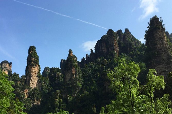 1-Day Private Zhangjiajie Tour to Avatar Mountain & Glass Bridge - Why a private day makes Zhangjiajie easier