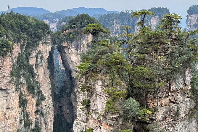 1-Day Private Zhangjiajie Tour to Avatar Mountain & Glass Bridge - Zhangjiajie National Forest Park and the UNESCO setting