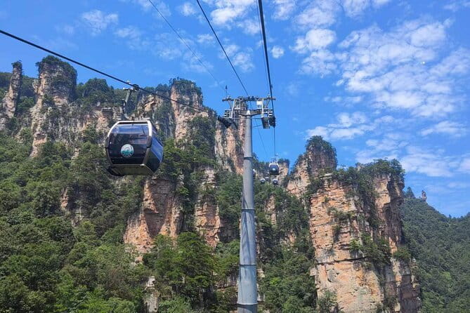 1-Day Zhangjiajie National Forest Park(Avatar) and Tianmen Mountain Private Tour - Descending by the Bailong Elevator