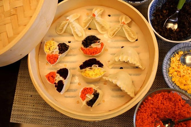 2.5hrs Chinese Kitchen Cooking Class: Art Steamed Dumplings - Tea, ingredients, and a short cultural introduction