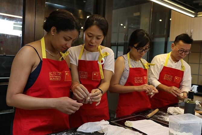 2.5hrs Chinese Kitchen Cooking Class: Xiaolongbao Soup Dumplings - Meeting at 10:00 am and finding the studio