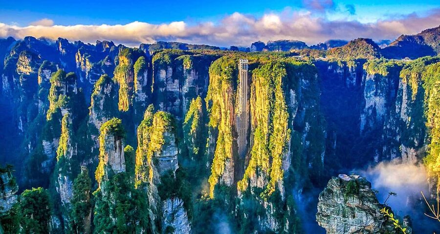 2-Day Avatar Mountain, Glass Bridge, and Mt. Tianmen Tour - Yangjiajie and Tianzi Mountain