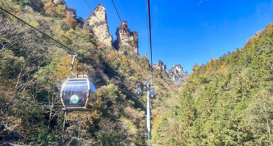2-Day Avatar Mountain, Glass Bridge, and Mt. Tianmen Tour - Who should book this tour