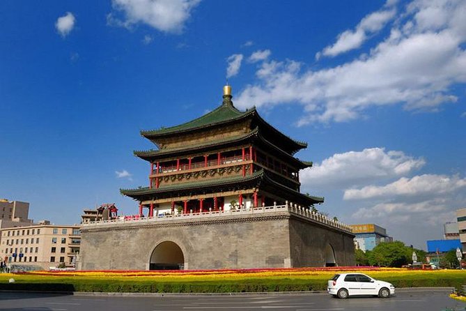 2-Day Highlights Xi'an Private Tour Combo Package: Terracotta Warriors and City Sightseeing - Xian Museum and the Small Goose Pagoda