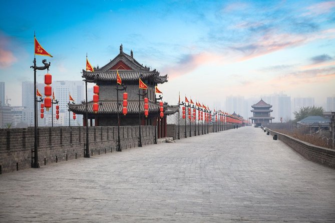 2-Day Highlights Xi'an Private Tour Combo Package: Terracotta Warriors and City Sightseeing - Day two puts the Terracotta Warriors first