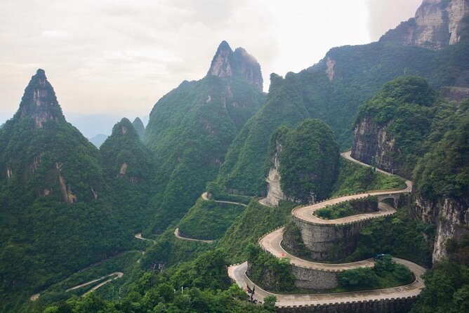 2-Day Mini Group to Avatar Mountain, Glass Bridge and Mt. Tianmen - The two-day plan at a glance
