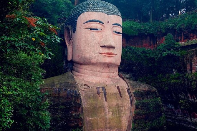 2-Day Private Tour of Leshan Grand Buddha and Emei Shan including Monastery Stay - Fuhu Temple at the foot of Emei Shan