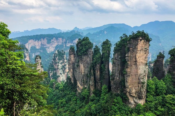 2 Days Zhangjiajie Private Tour for Avatar Mountain Discovery - Tianzi Mountain and Its Towering Peaks