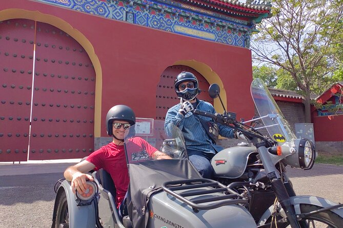 2-Hour “Ancient & Modern” Beijing Sidecar Tour (Day /Night) - Houhai and Shichahai by the water