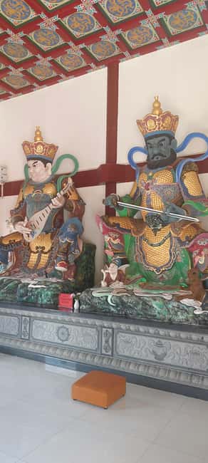 200-year-old Hakka Residence Tour +Ancient Buddhist temple - Booking advice and final verdict