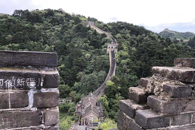 3-Day Private Beijing Sightseeing Tour with Peking Duck, Hot Pot plus Optional Show - Day two: Ming Tombs and the Mutianyu Great Wall