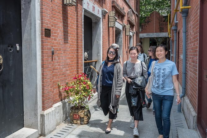 3-hour Morning/Afternoon Tea Tasting on Maliandao Street & Dimsum - How the timing affects the experience