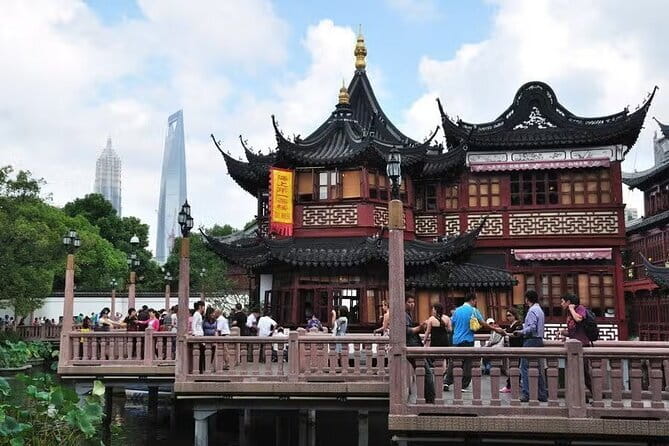 3-Hour Private Customized Shanghai Night Tour - Xintiandi for the final stop