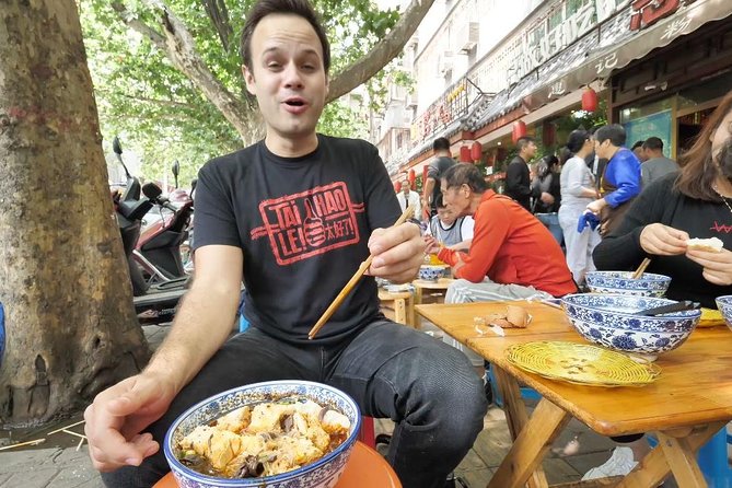 3-Hour Private Night Tour: Beijing Foodie Experience - Yunnan cuisine for a change of pace