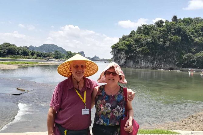 4 Days Guilin Essence and Yangshuo Countryside Tour - Day 2: Cruising the Li River toward Yangshuo
