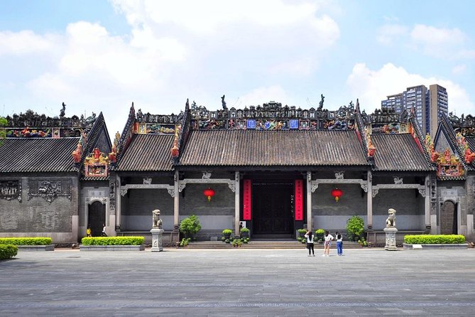 4-Hour Private Flexible Guangzhou City Tour with Dim-Sum Option - Shamian Island’s quieter colonial-era streets