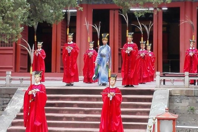 4-Hour Private Tour: Lama Temple, Confucius Temple, Guozijian Museum with Dim Sum - Confucius Temple and the Guozijian Museum