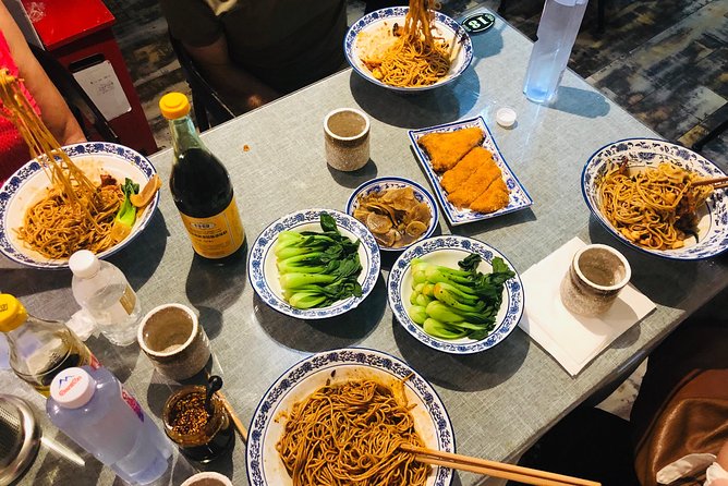 4-Hour Private Tour of Calligraphy Class, Hutong and Dumplings - Timing, transport, and the meeting-point question