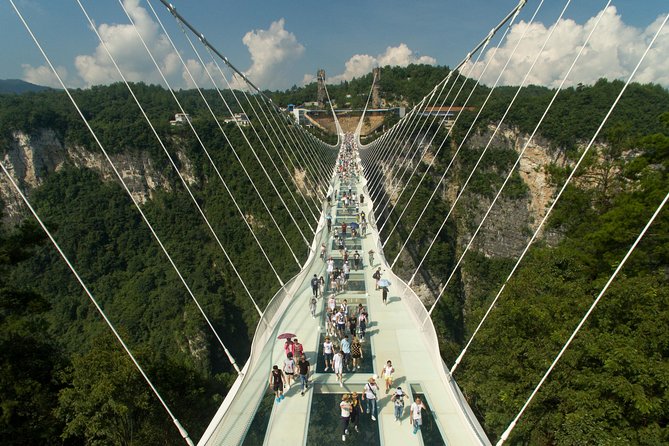5-Day Combo Package of Zhangjiajie With Fenghuang (By Fast Train) - Day 3: A gentler stream, Huangshi Village, and the glass bridge