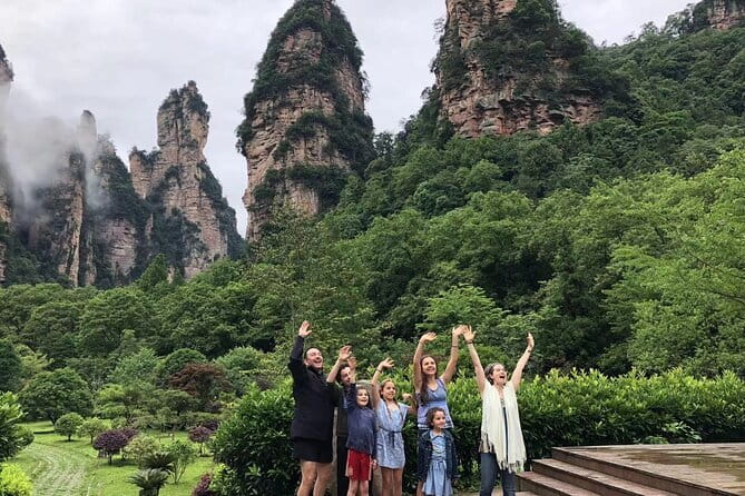 5-Day Private Zhangjiajie Ultimate Experience Tour - Five days through Zhangjiajie’s stone-pillar country
