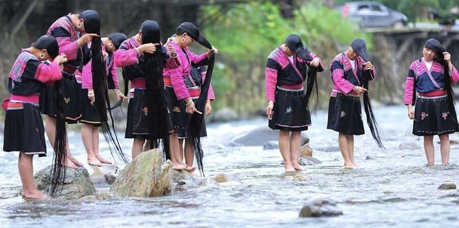 6-Day Private Tour: Guilin Terraces, Fenghuang & Zhangjiajie - Day 2: Fenghuang’s riverside old town
