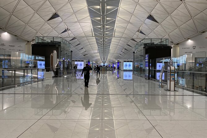 6-Hour Private Hong Kong Layover Tour - Turning a layover into a Hong Kong introduction