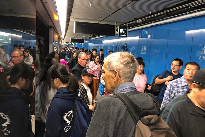 6-Hour Private Hong Kong Layover Tour - Hollywood Road links old streets with newer Hong Kong