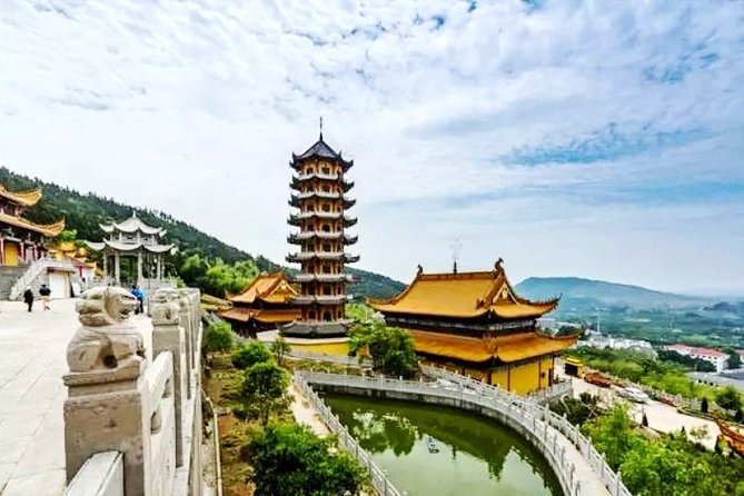 6-Hour Private Tour of Xiaoling Tomb,City Wall & Memorial Hall - Xiaoling Tomb and the Ming imperial past