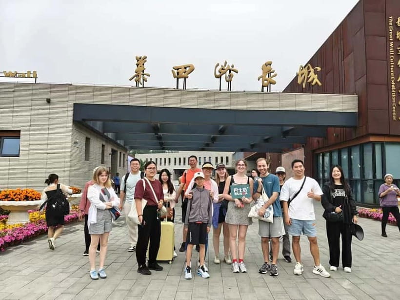 Afternoon Bus Transfer to Mutianyu Great Wall + Entry Ticket - Cable car, toboggan, or walking only
