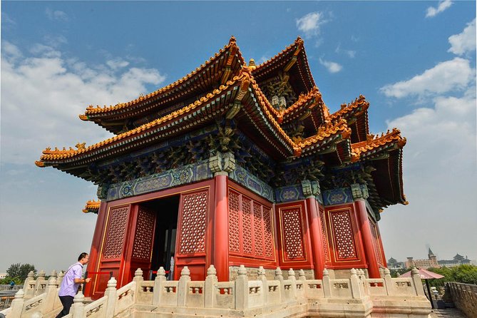 All Inclusive Private Custom Day Tour: Beijing City Discovery - Tiananmen Square, Beijing’s great public stage