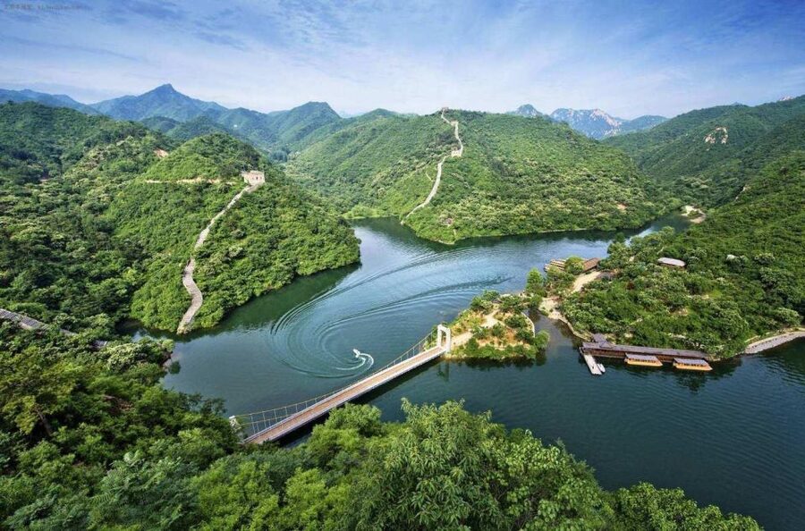 All-Inclusive Private Tour:Mutianyu&Huanghuacheng Great Wall - Lunch and the question of shopping stops
