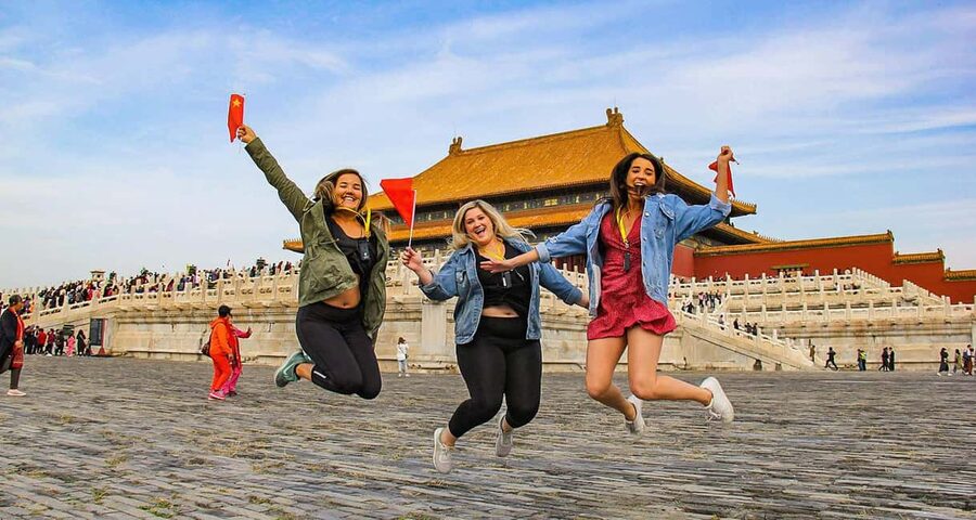 All-Inclusive Tour: Tiananmen Sq, Forbidden City, Great Wall - The 1.5-hour ride to Mutianyu