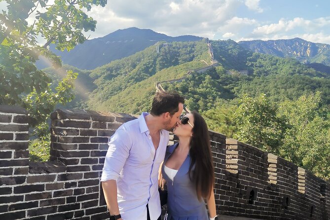 All-Inclusive Tour: Tiananmen Square, Forbidden City, Great Wall - Morning pickup and the run into central Beijing