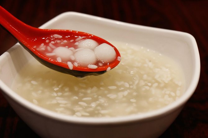 Authentic Local Food Tour in Central Shanghai - Yunnan Road and the local restaurant sequence