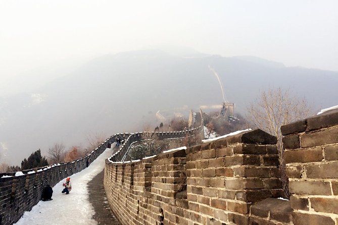 Badaling Great Wall and Ming Tombs Day Tour from Beijing - Guide quality and the private format