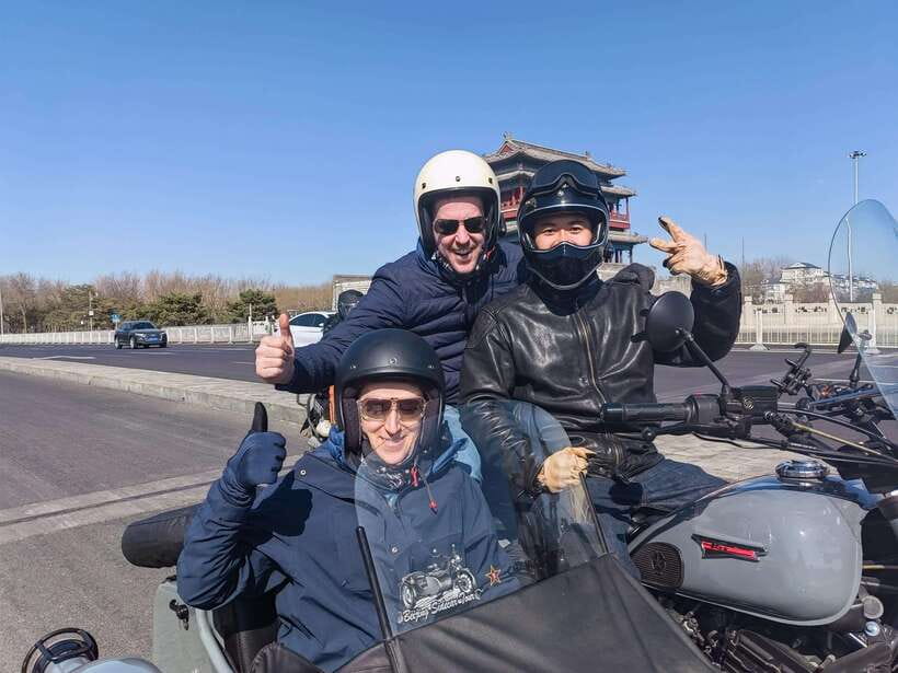 Beijing：Ancient & Modern City Tour by Sidecar(Day/Night) - Shichahai, hutongs, and the local side of Beijing