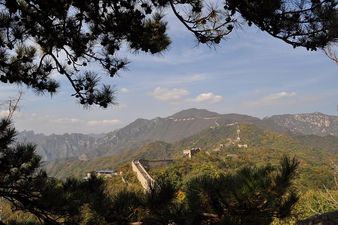 Beijing Budget EXPRESS TAXI To Great Wall of China at MuTianYu - What the drive and arrival are like
