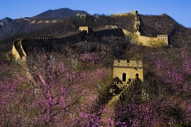 Beijing Day Tour to Tiananmen Square, Forbidden City and Mutianyu Great Wall - Starting early from central Beijing