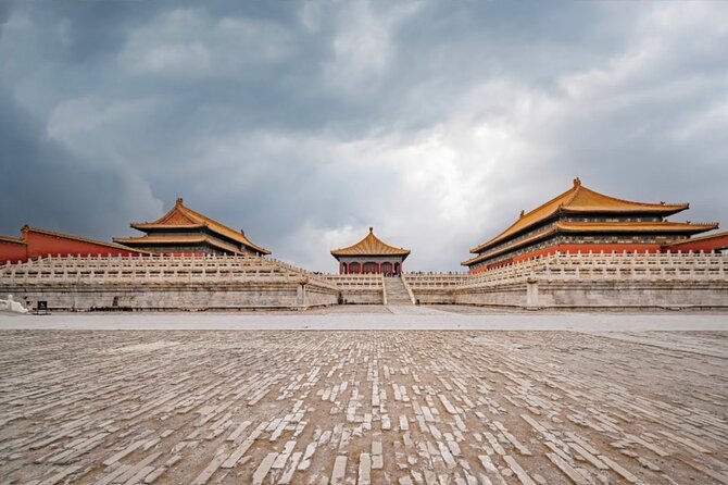 Beijing Forbidden City and Tiananmen Square Admission Tickets - Entering Tiananmen Square and facing the security line