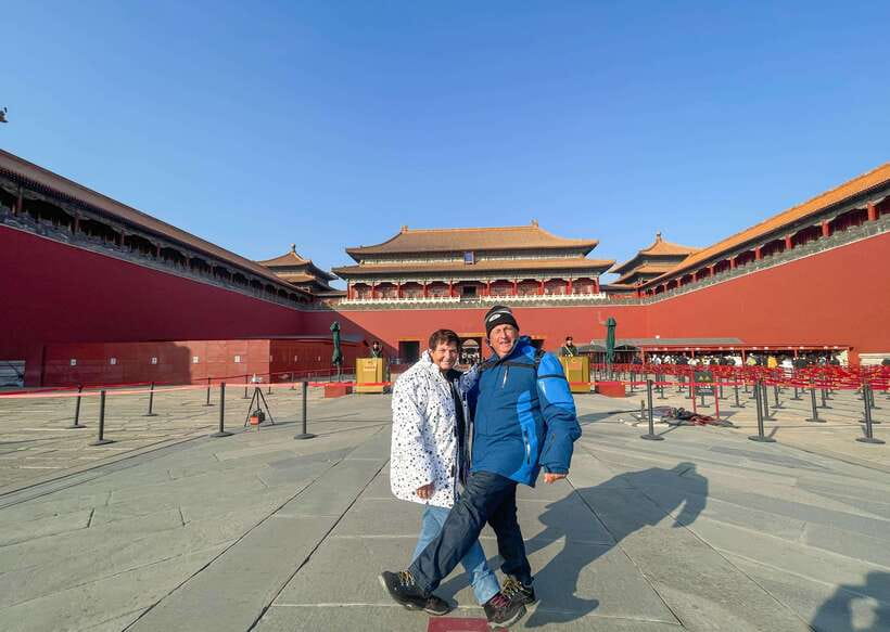 Beijing: Forbidden City, Tian'anmen Square & Great Wall Trip - Walking into the Forbidden City