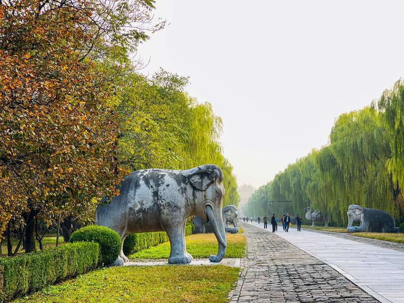 Beijing: Great Wall and Ming Tomb All-inclusive Private Tour - Why Mutianyu makes the early start worthwhile