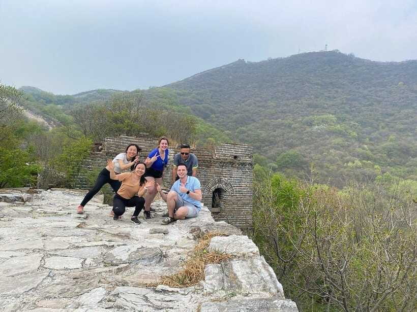 Beijing: Great Wall Hiking Tour from Jiankou to Mutianyu - Lunch after the hard part