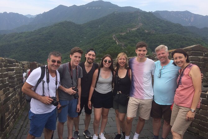 Beijing Half Day : Summer Palace Tour with Hutong Rickshaw Rides - Entering the Summer Palace and Kunming Lake