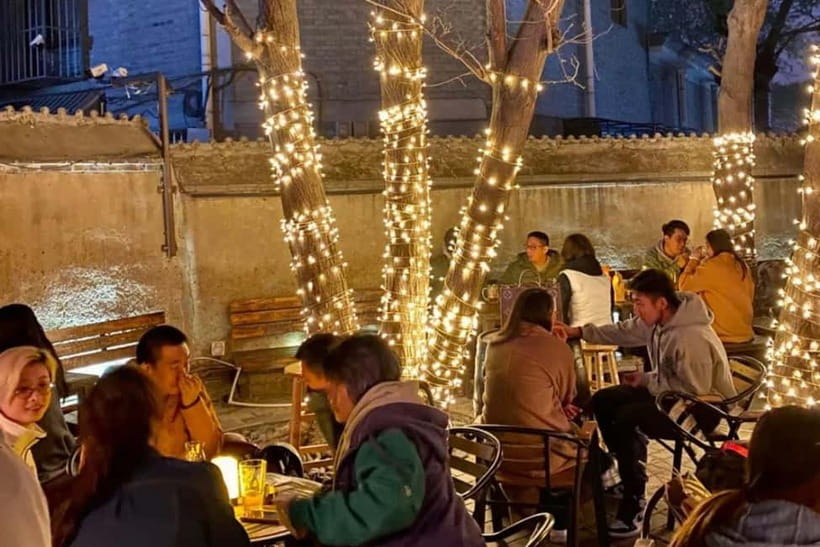 Beijing Hutong Dinner and Beer Walking Private Tour - A second dinner with a historic food connection